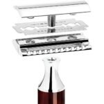 MÜHLE Traditional safety razor - closed comb,handle made of precious resin and chrome-plated metal,MÜHLE Traditioneller Rasierhobel – geschlossener Kamm, Griff aus Edelharz und verchromtem Metall
