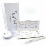 TOOTHY Starter kit for teeth whitening
